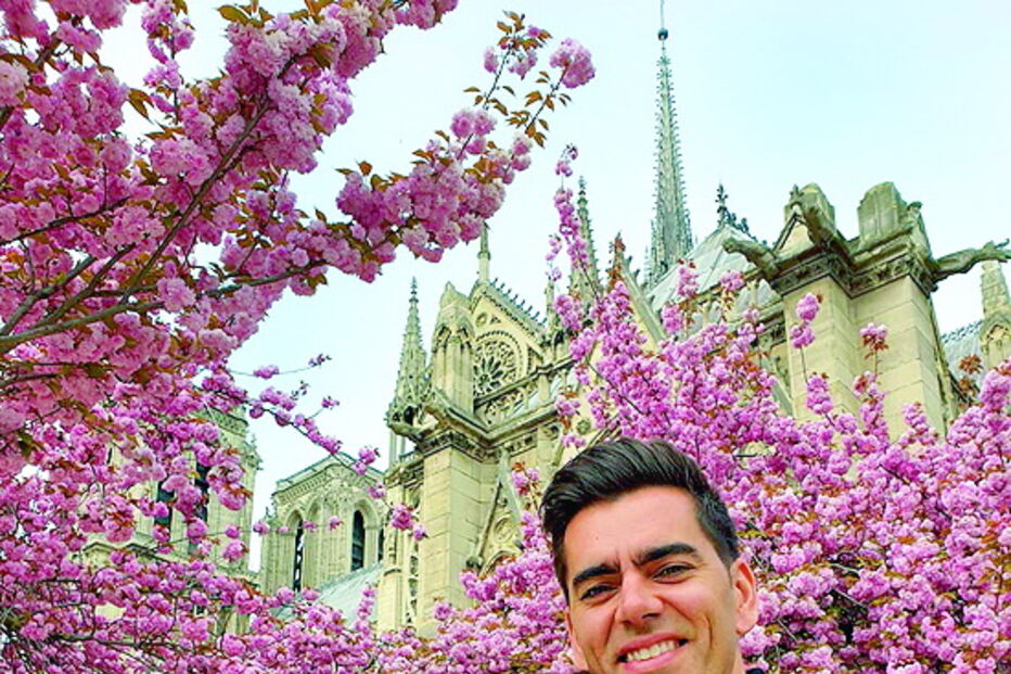 Pedro Fernandes e a mulher, Rita, junto à catedral