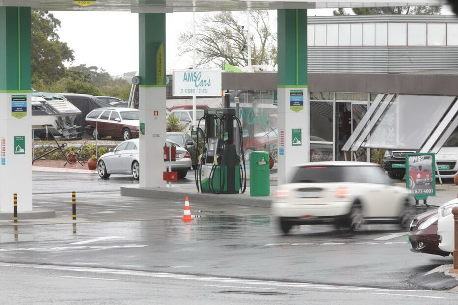Já há uma bomba em Sintra a vender gasolina a 1,80 por litro