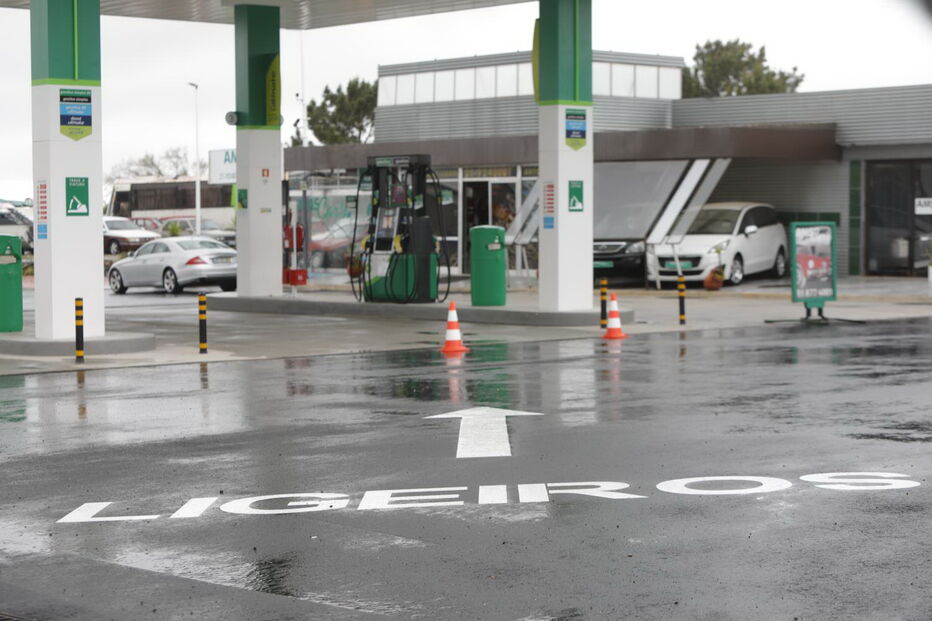 Já há uma bomba em Sintra a vender gasolina a 1,80 por litro