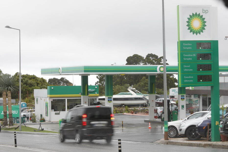 Já há uma bomba em Sintra a vender gasolina a 1,80 por litro