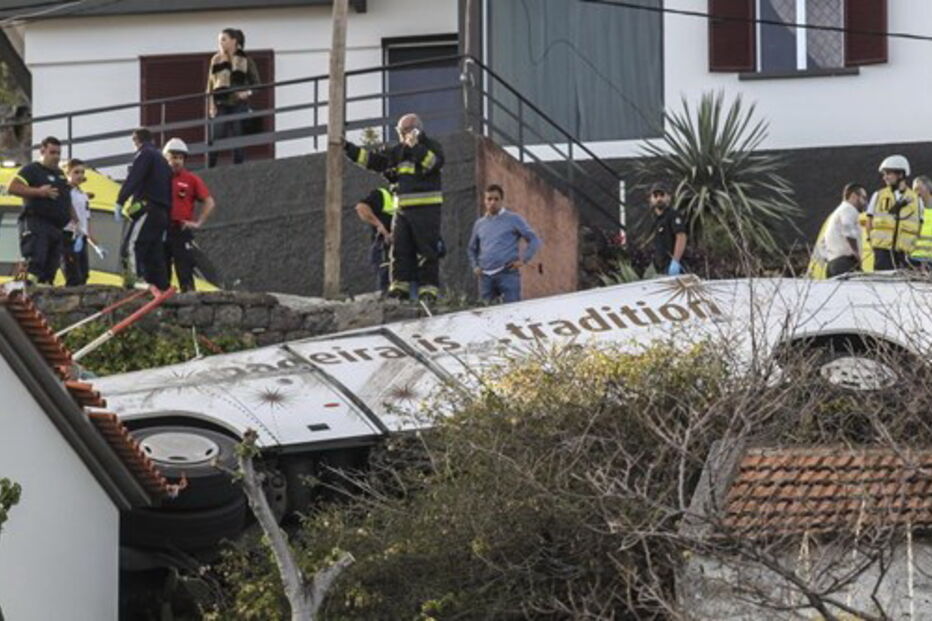 Tragédia com autocarro na Madeira causa pelo menos 28 mortos