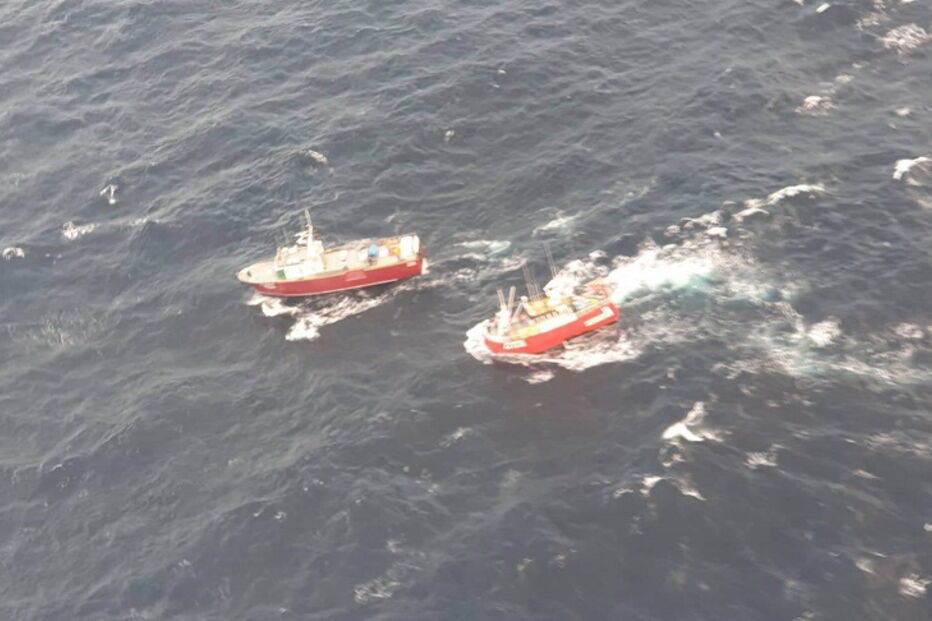 Força Aérea localiza embarcação incontactável ao largo de Peniche