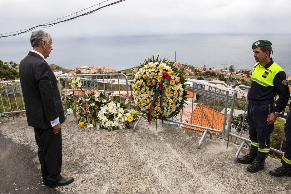 Marcelo Rebelo de Sousa  no local da tragédia na Madeira
