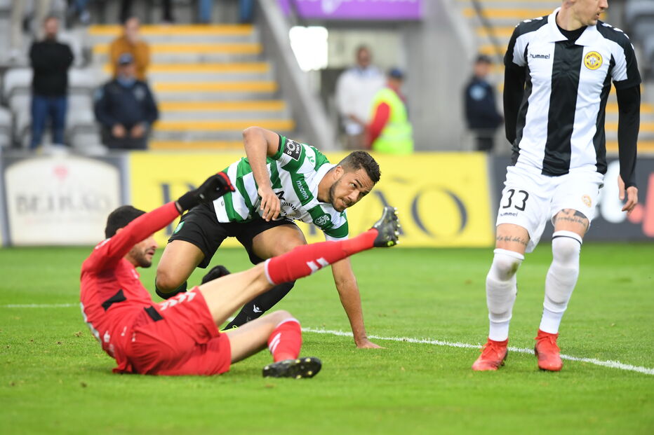 Jogo entre Nacional e Sporting	