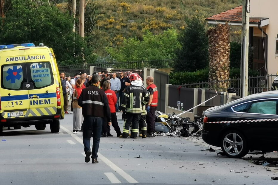  Carro abalroa três motas e faz dois mortos e um ferido grave em Paredes