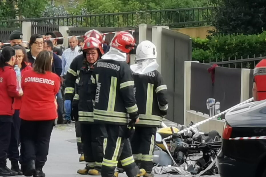  Carro abalroa três motas e faz dois mortos e um ferido grave em Paredes