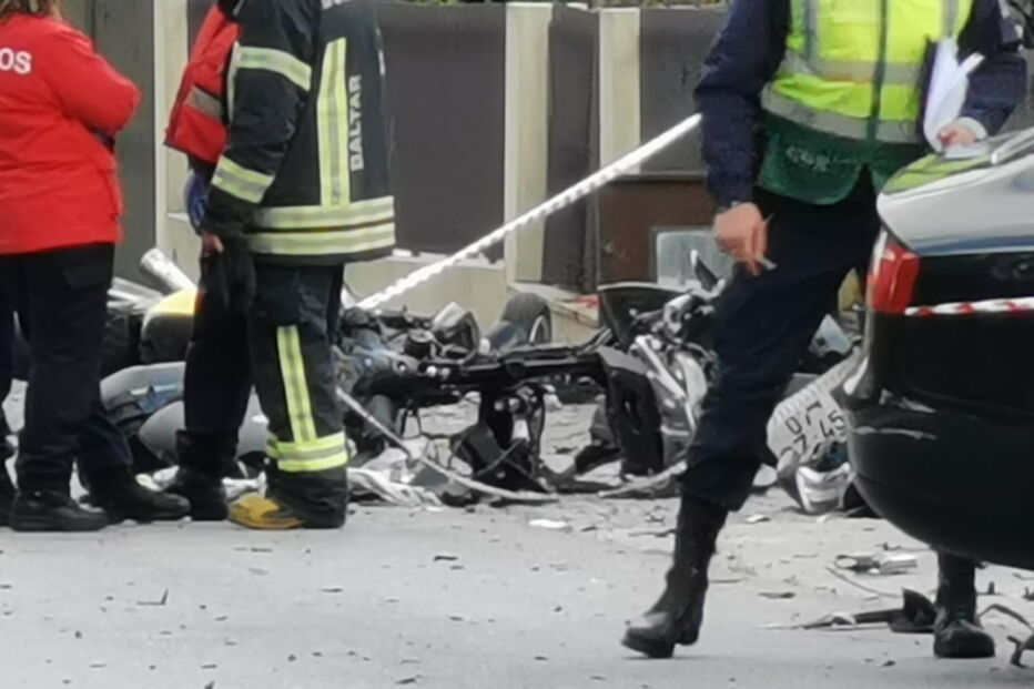  Carro abalroa três motas e faz dois mortos e um ferido grave em Paredes