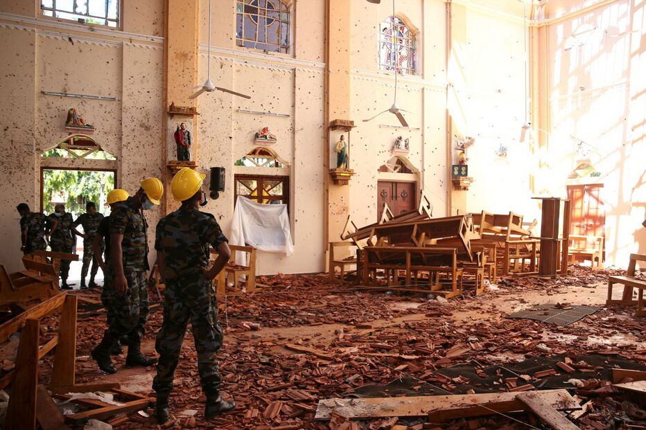 Vídeo mostra suspeito de um dos ataques suicidas numa igreja do Sri Lanka