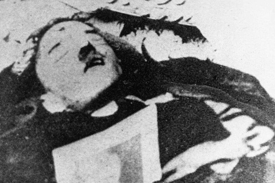 Corpo que se acredita ser de Adolf Hitler