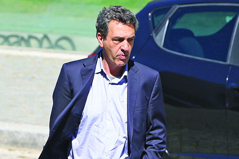 Júlio Magalhães