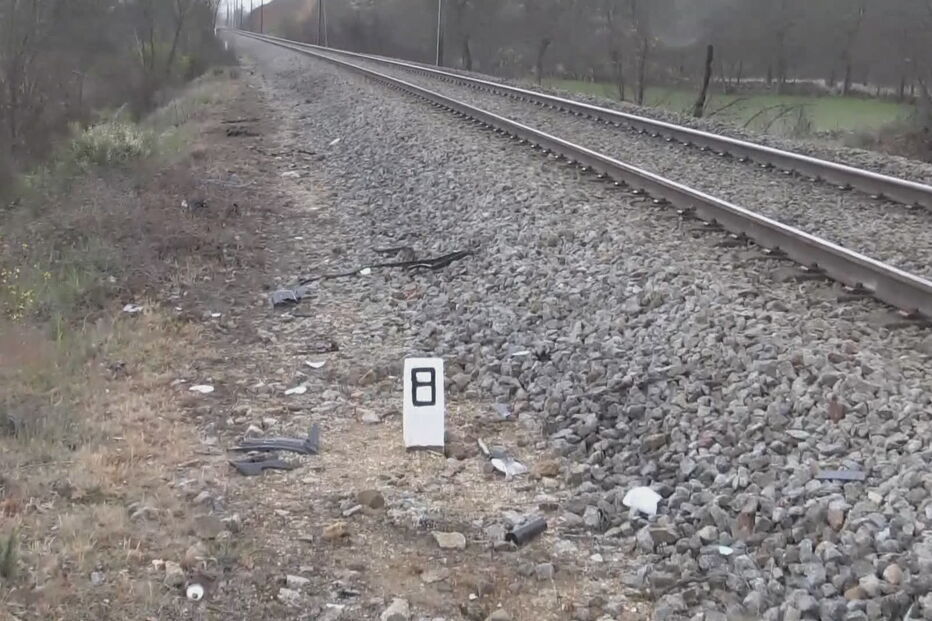 Colisão entre carro e comboio na linha ferroviária da Beira Alta faz um morto