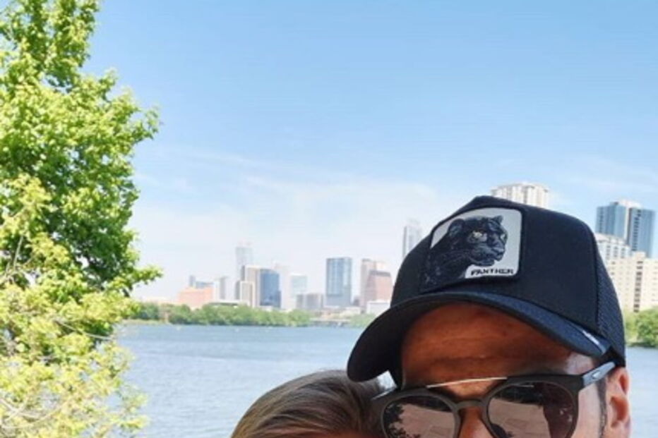 Piloto Miguel Oliveira está apaixonado pela filha da madrasta