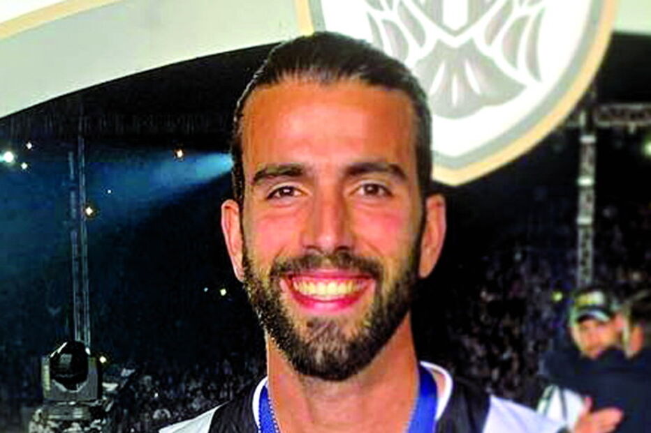 Sérgio Oliveira sagrou-se campeão grego pelo PAOK 