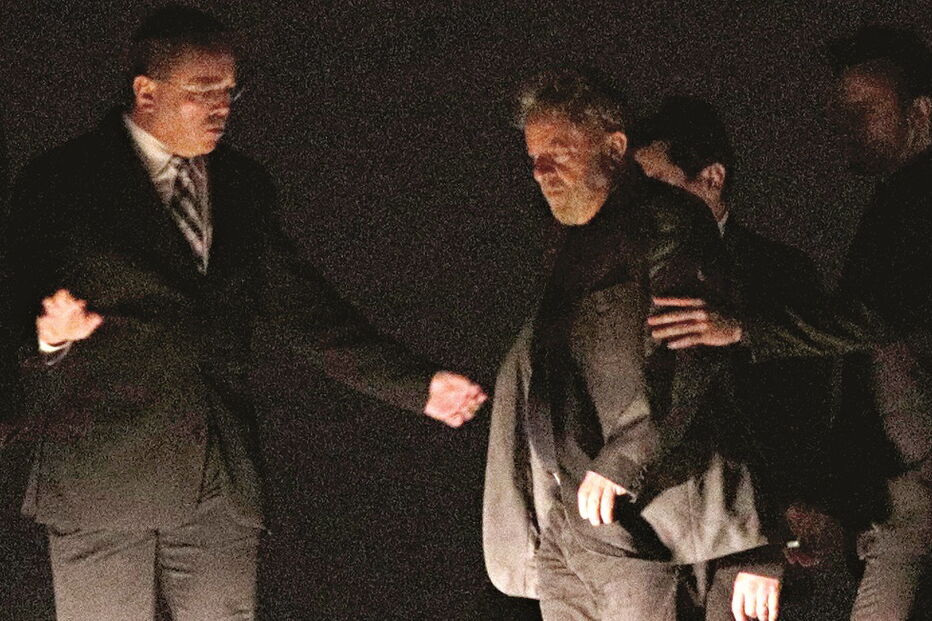 Lula deu entrada na prisão em abril de 2018 para cumprir 12 anos por corrupção  