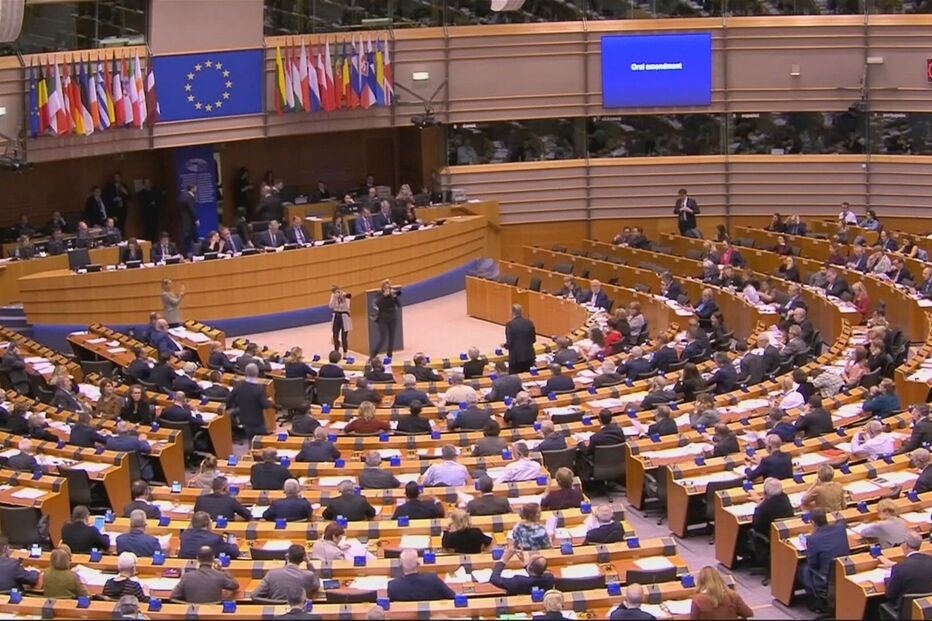 Três milhões do Estado financiam campanha às Europeias   