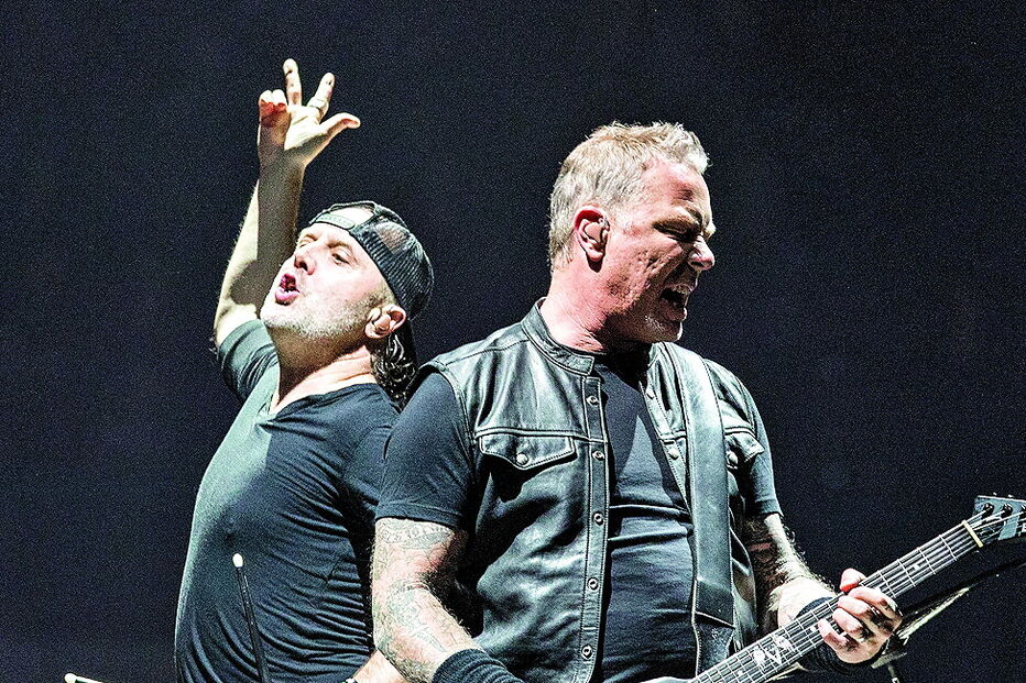 Metallica atuam no Estádio do Restelo, em Lisboa, no primeiro dia de maio