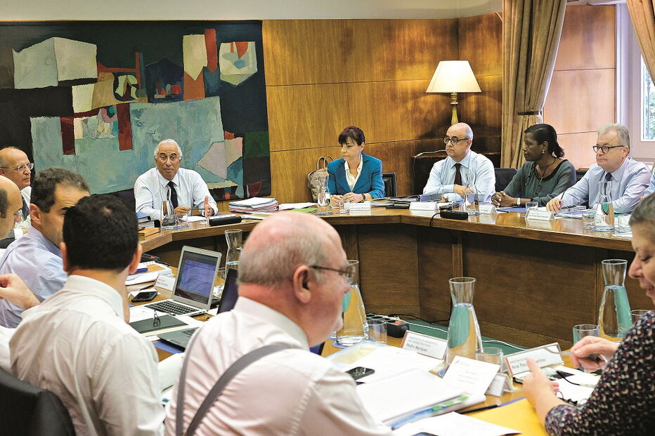 Governo de António Costa nomeou 940 altos cargos da administração pública   