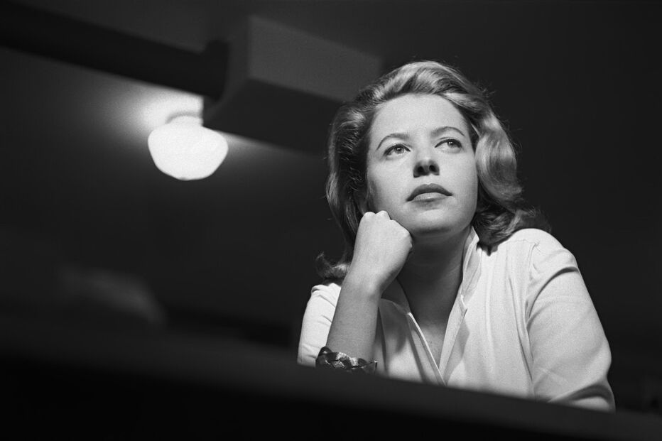 2019-04-26_11_10_45 Hilda Hilst IV unsharp flat.jpg