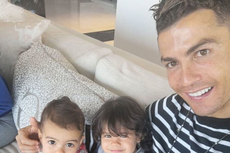  Cristiano Ronaldo volta a surpreender os seguidores com fotografia das 