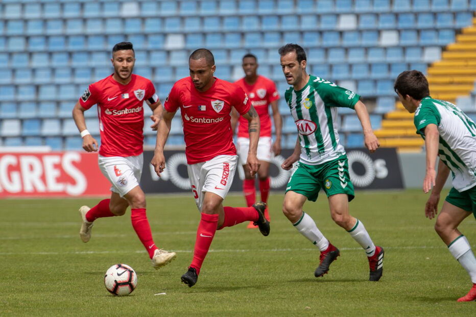 Santa Clara e Vitória de Setúbal empatam 