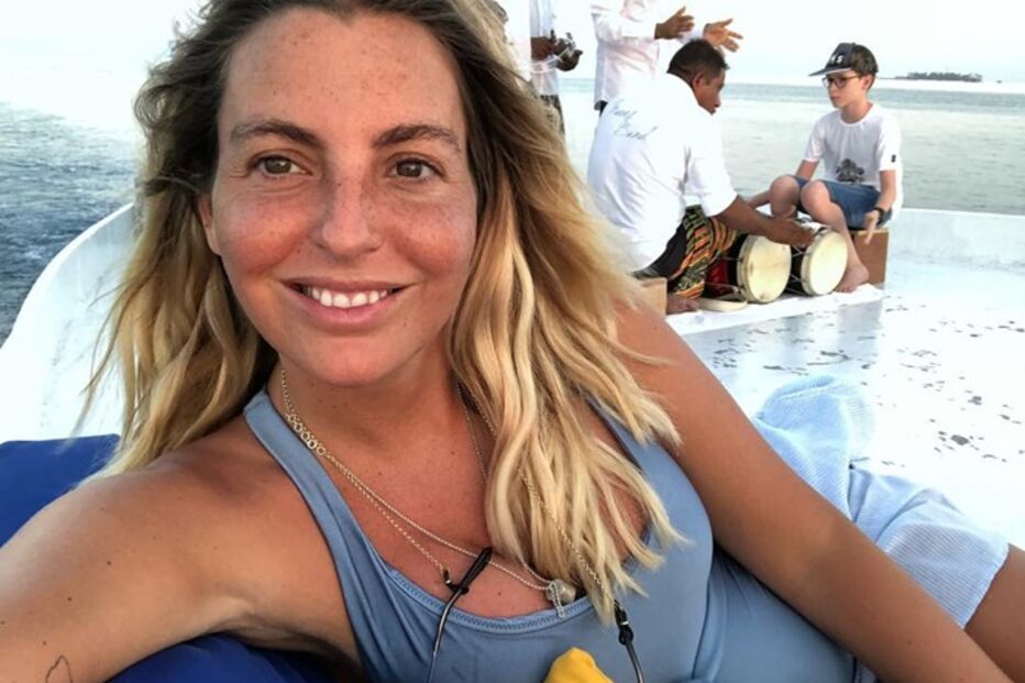 Jessica Athayde, nua, grávida