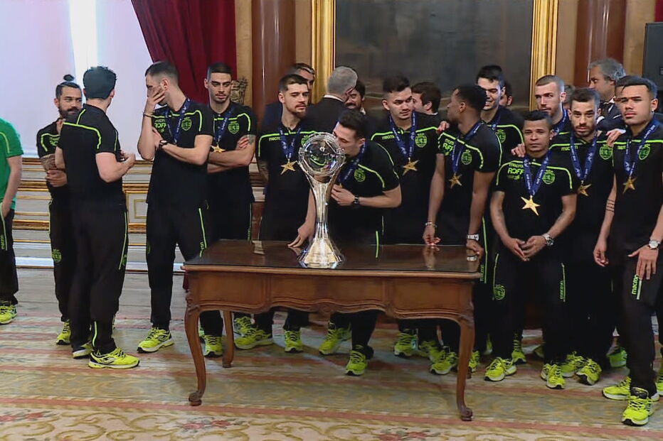 Medina recebe equipa de futsal do Sporting após vencer campeonato europeu