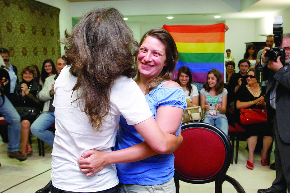 Teresa e Helena celebraram o primeiro casamento gay em Portugal