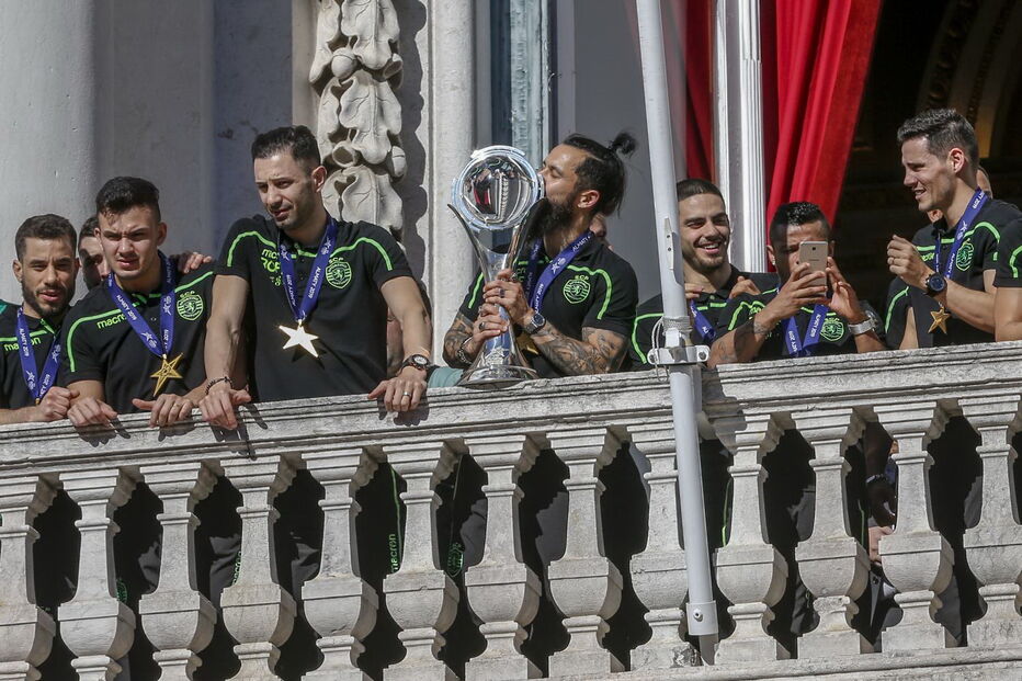 Campeões europeus de Futsal aclamados em Lisboa