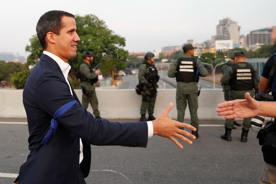 Juan Guaidó inicia operação para acabar com 
