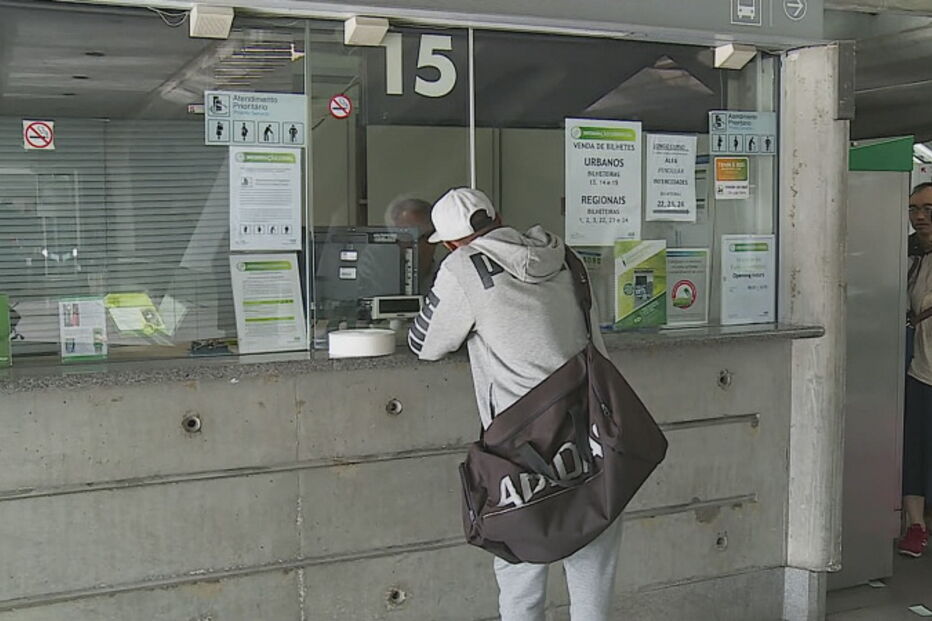 Revisores e trabalhadores das bilheteiras da CP convocam greve 