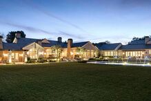 a nova mansão de luxo de Kim Kardashian 