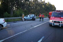 Violento acidente faz 10 feridos na A29 em Gaia. Nove carros envolvidos 