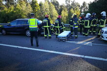 Violento acidente faz 10 feridos na A29 em Gaia. Nove carros envolvidos 