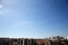 Cerca de 50 foguetes lançados a partir da Faixa de Gaza para Israel