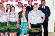 Paulo Santos, diretor-adjunto do CM e da CMTV (ao centro) com o vice-presidente da Câmara, Manuel Sequeira (à esquerda) e o comandante Correia Guerreiro da Autoridade Marítima