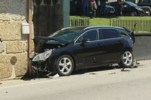 Mulher morre após ser atropelada por autocaravana em Guimarães