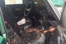 Menina morre dentro do carro dos pais após incêndio