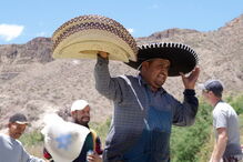 Rio Grande é palco do festival 'Vozes dos Dois Lados'
