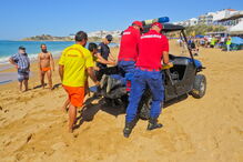 Época balnear arrancou em 35 praias do Algarve