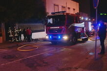 Incêndio destrói casa em Gaia e deixa idosa gravemente ferida