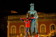 Adeptos comemoram título benfiquista em Leiria