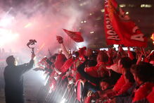 Adeptos comemoram título benfiquista em Lisboa