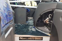 Pelo menos 12 pessoas feridas após explosão que atingiu autocarro turístico no Egipto