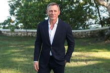 Daniel Craig