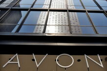 Fabricante de cosméticos Natura anuncia compra da Avon