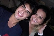Katia Aveiro com os filhos