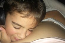 Katia Aveiro com os filhos