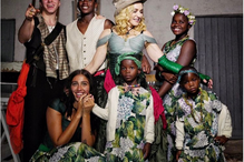 Madonna com os seis filhos.png