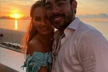 Gabriel Diniz com a namorada