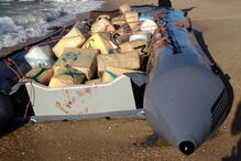 Os 58 fardos de droga foram encontrados durante uma operação policial de rotina.